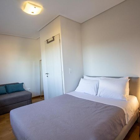 Lida Garden Loft Villa Anáviszosz Szoba fotó